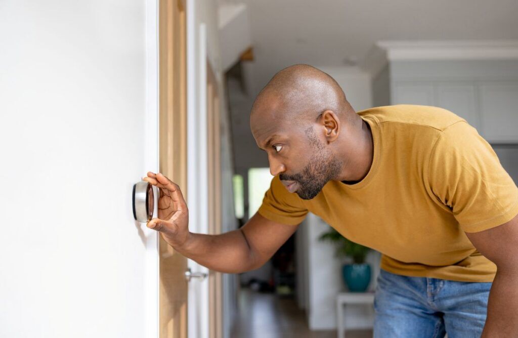 Why Is My AC Not Keeping Up With the Thermostat?